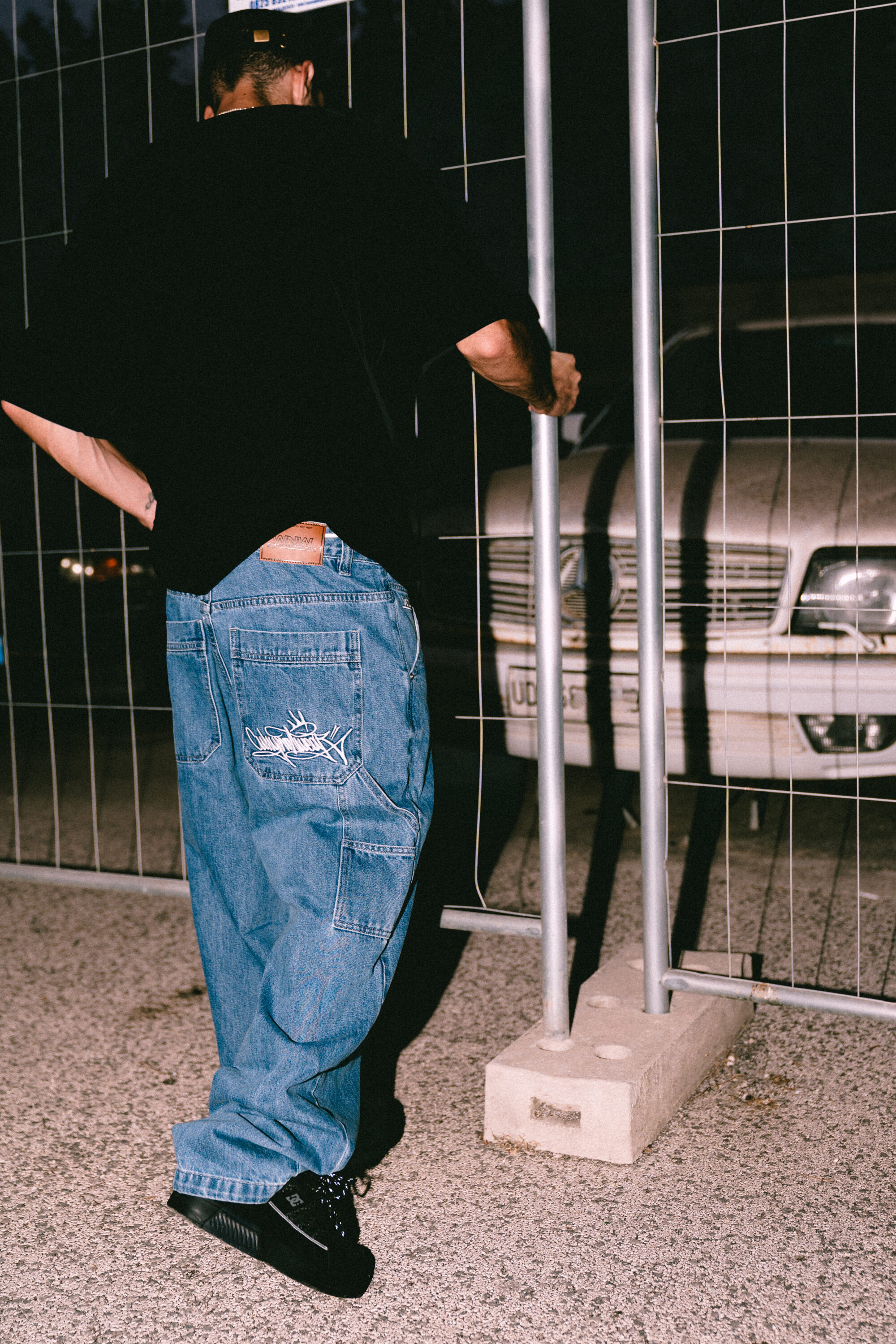 baggy jeans